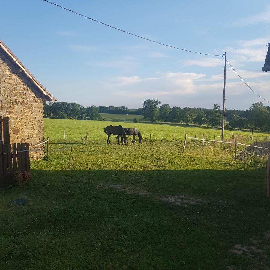 Accommodation A La Ferme Lubersac Εξωτερικό φωτογραφία