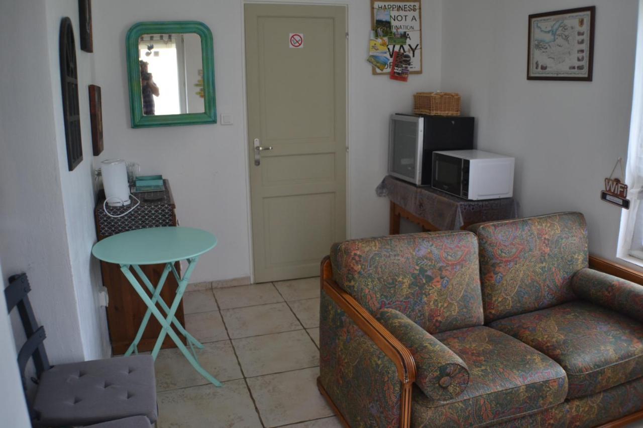 Accommodation A La Ferme Lubersac Εξωτερικό φωτογραφία